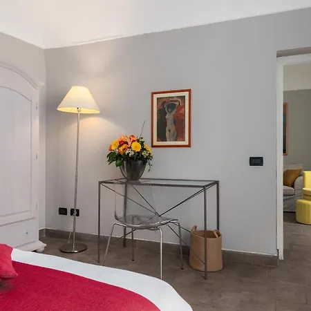 Palazzo Sant'agostino 4* Palermo