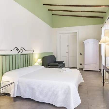 Palazzo Sant'agostino 4*