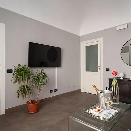 Palazzo Sant'agostino Bed & Breakfast 4*