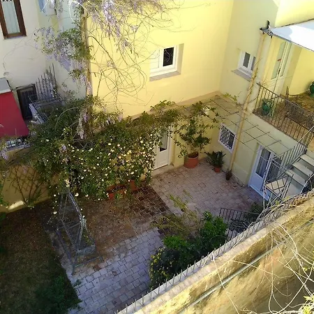 Palazzo Sant'agostino Bed & Breakfast 4*